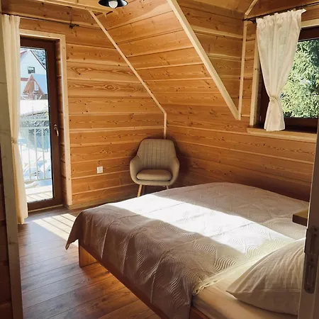 Basikowe Wzgorze, 2 Z Kominkami I Jacuzzi * Корбелюв