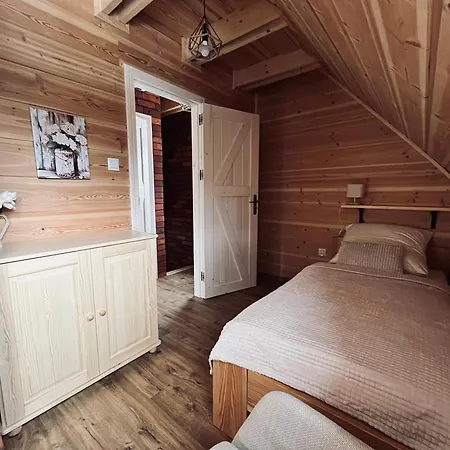 Basikowe Wzgorze, 2 Z Kominkami I Jacuzzi * Корбелюв