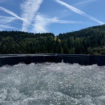 Basikowe Wzgorze, 2 Z Kominkami I Jacuzzi